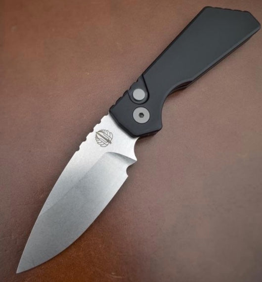 Pro-Tech Knives Strider PT+ Automatic - Black Handle - CPM-Magnacut Blade