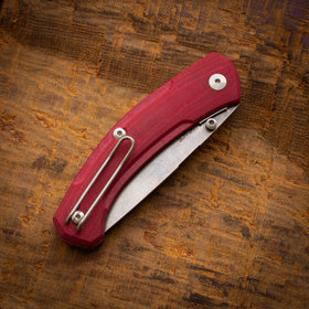 GiantMouse ACE Iona V2 - Red Linen Micarta - Liner Lock - CPM-MagnaCut - 0