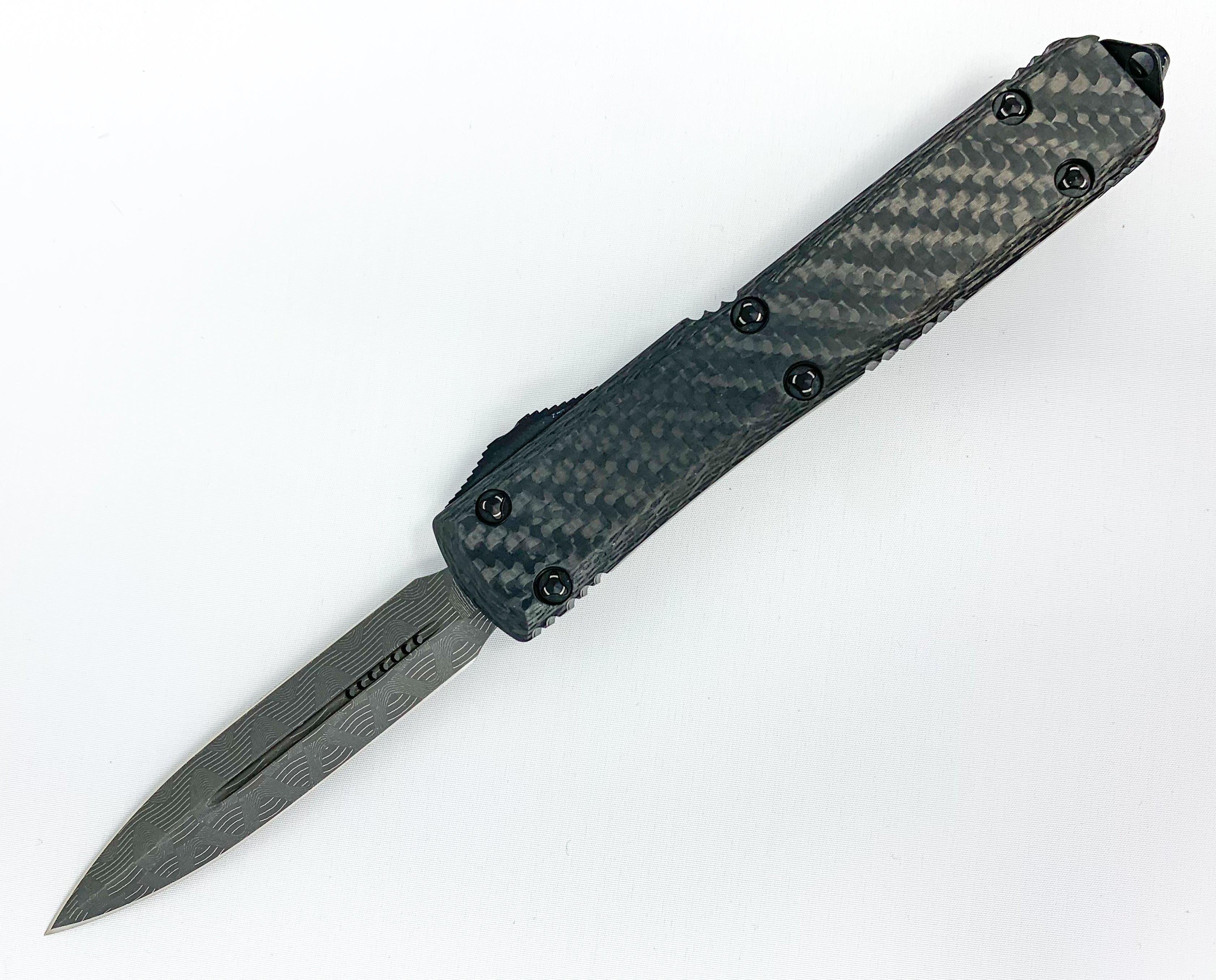 Microtech Ultratech - Double Edge - Signature Series - Ringed Hardware - Carbon Fiber Chassis - 122-16CFS-1