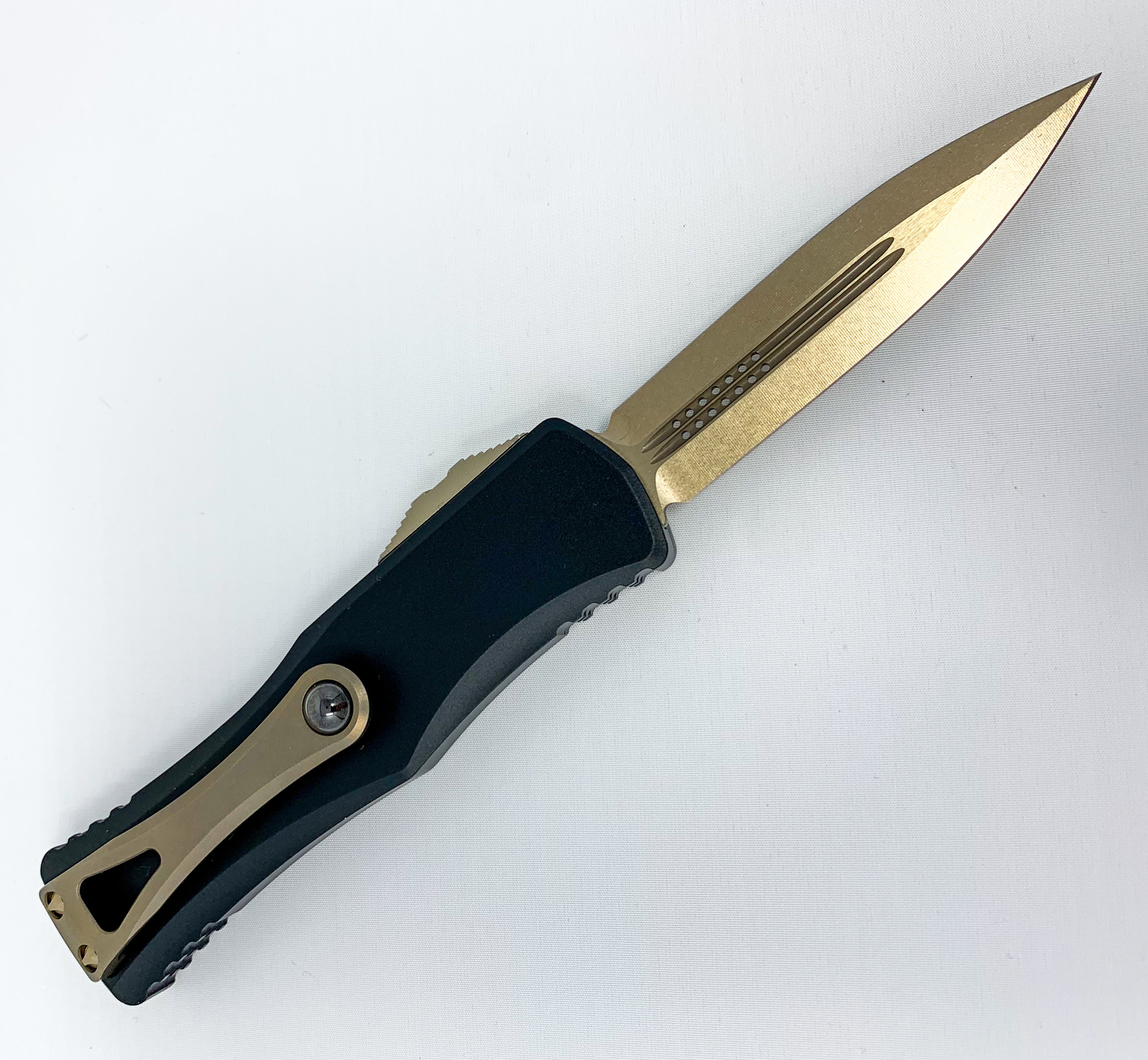 Microtech Hera - Bronzed Double Edge Dagger - Black Chassis - 702-13 - 0