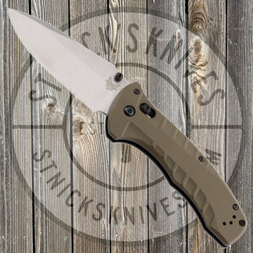 Benchmade - Turret - Olive Drab G10 - Plain Edge - CPM-S30V - 980