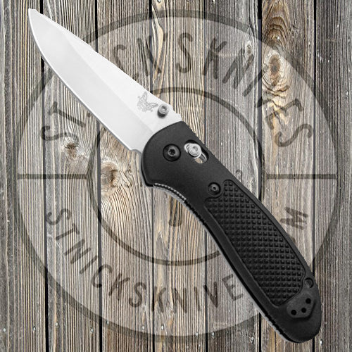 Benchmade - Griptilian - AXIS Lock - Satin Blade - Plain Edge - 551-S30V