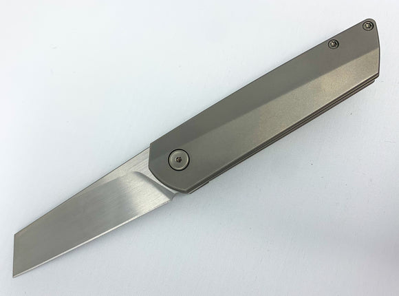 Brian Brown Knives Finch - M390 Steel - Titanium Handle - CLOSEOUT