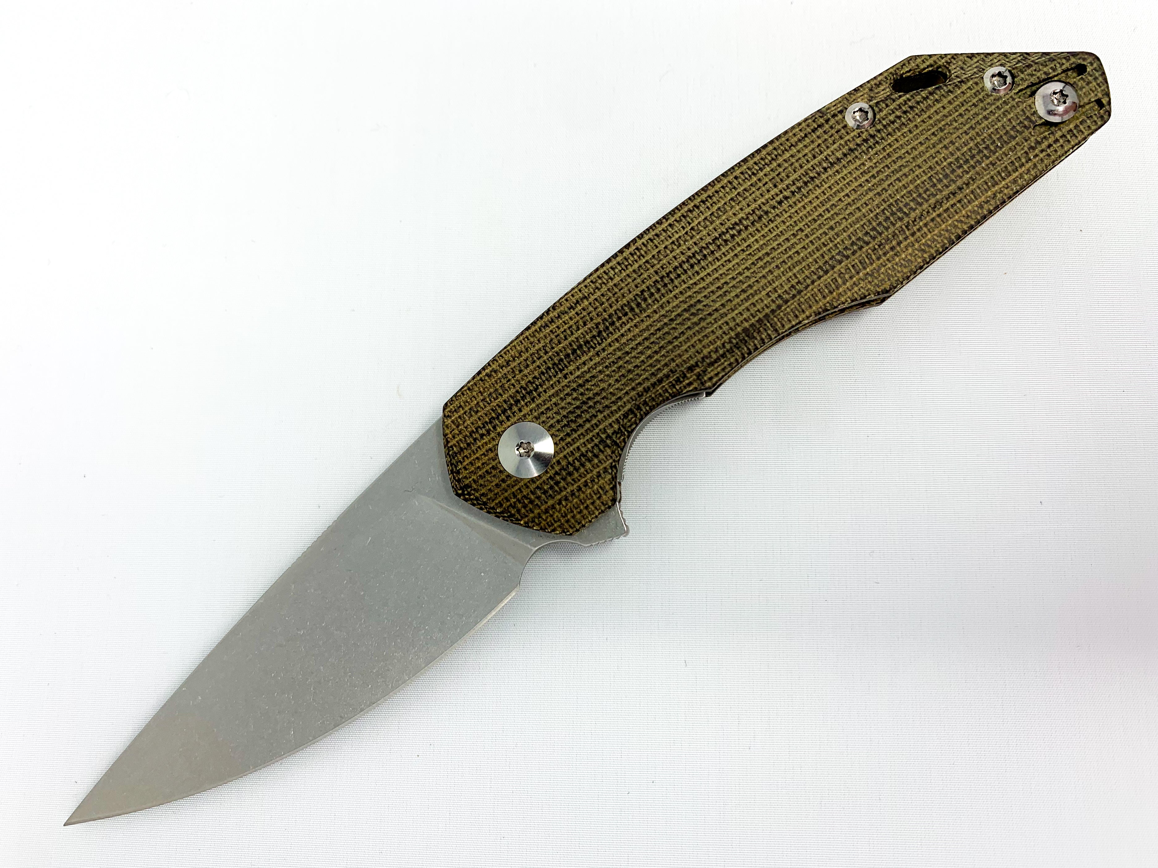 GiantMouse ACE Corta - Green Canvas Micarta Handle - M390