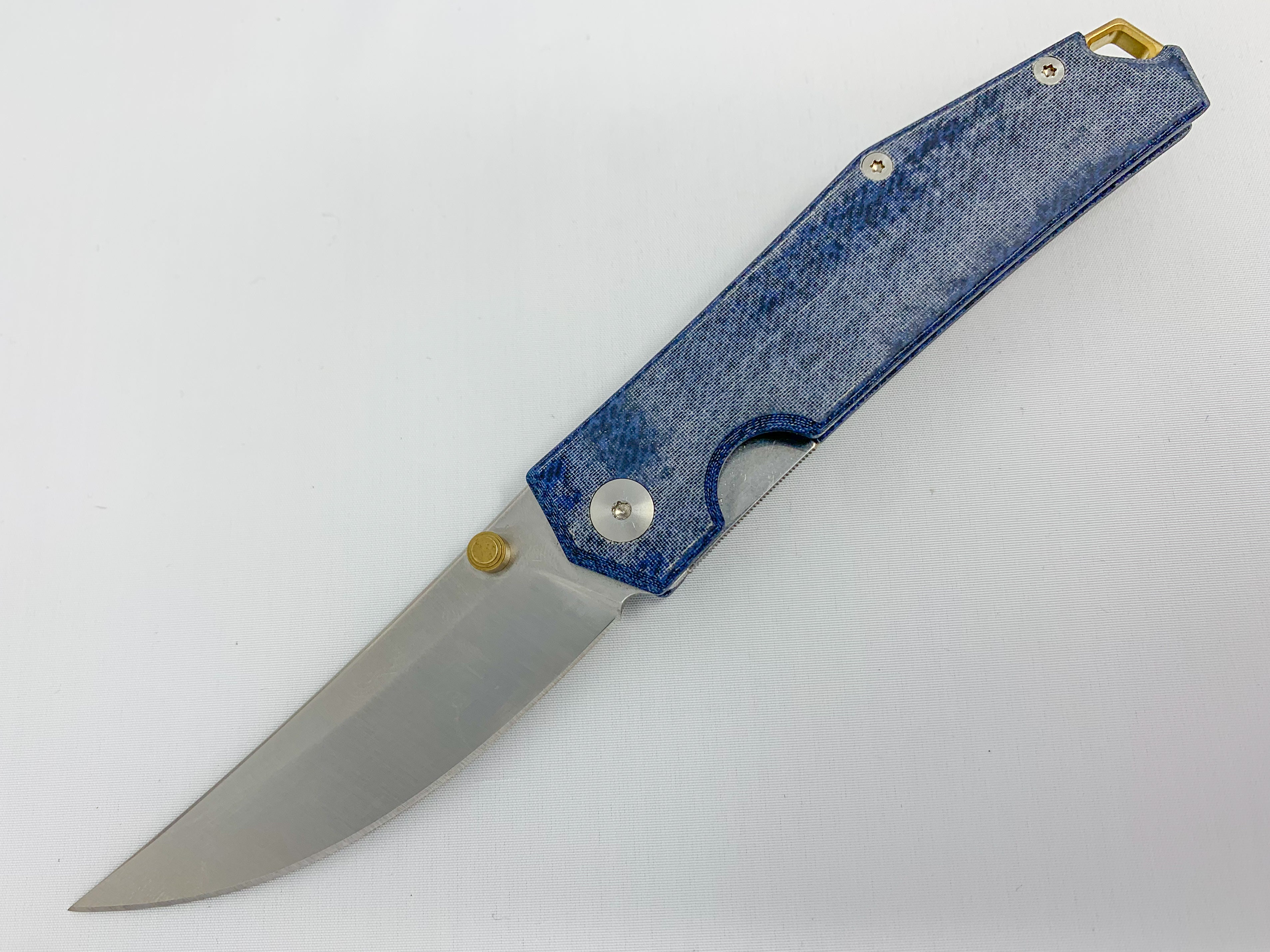 GiantMouse ACE Clyde - Denim Micarta - CPM-20CV - Brass Thumbstud and Backspacer