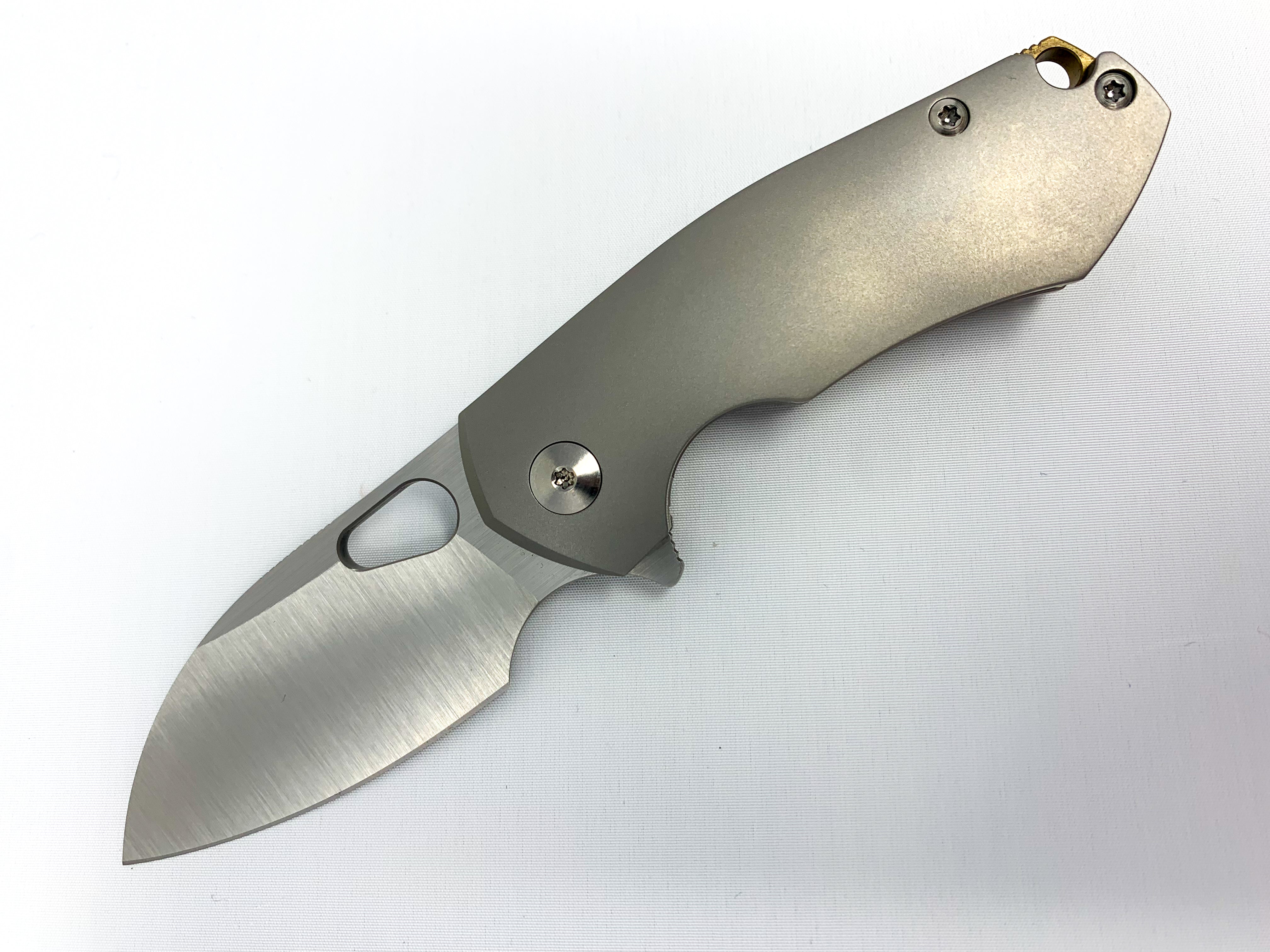 GiantMouse ACE Riv - Titanium Handle - M390