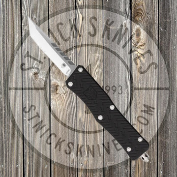Cobratec - Black Titan M390 Tanto Not Serrated - MBLKTNM390TNS