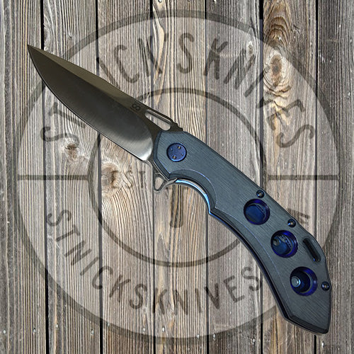 Olamic - Wayfarer 247 - M390 Drop Point Blade - Satin Finish - Kinetic Sky Frames -1209