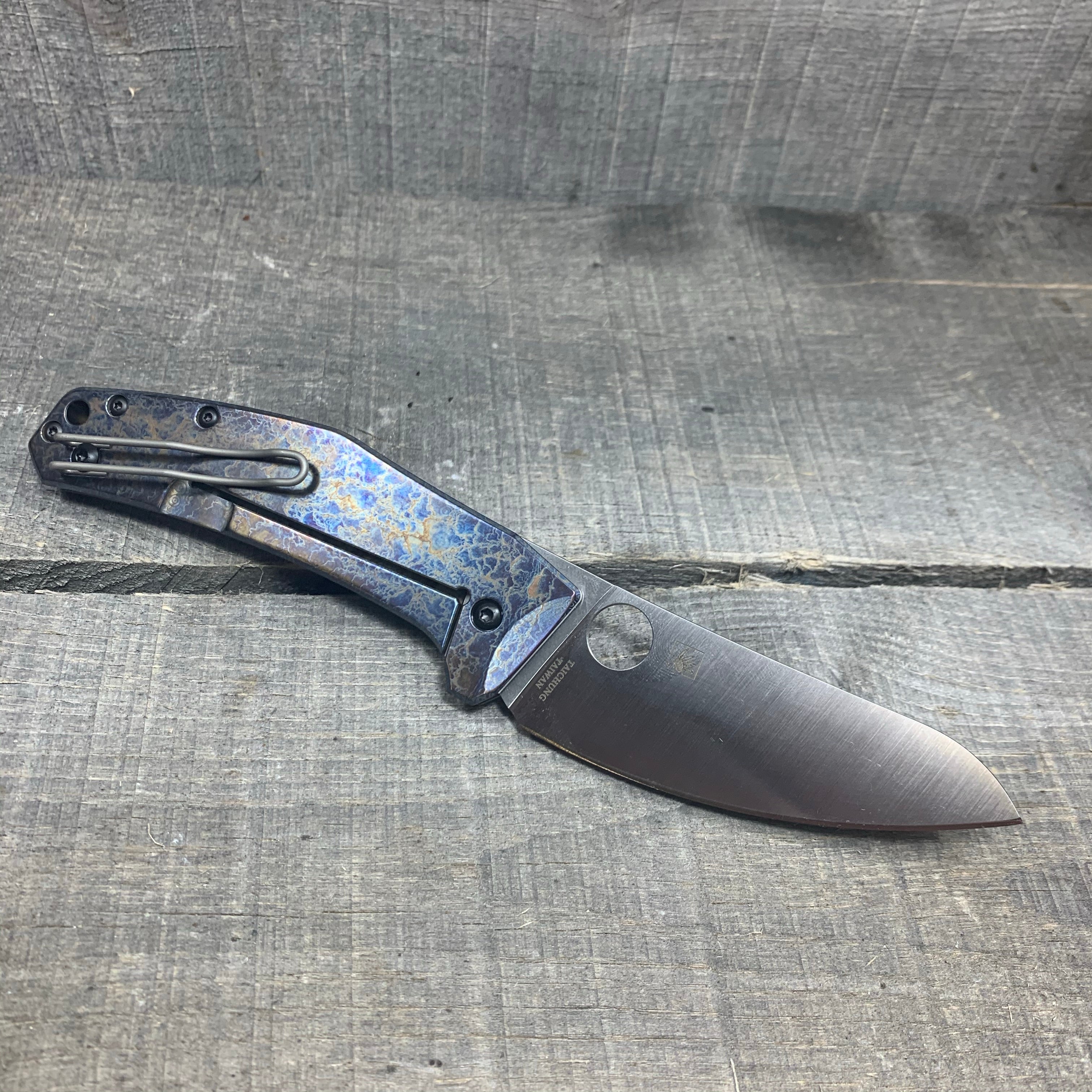 Spyderco Spydie Chef - St. Nick's Custom Anodization - Lightning Strike Finish