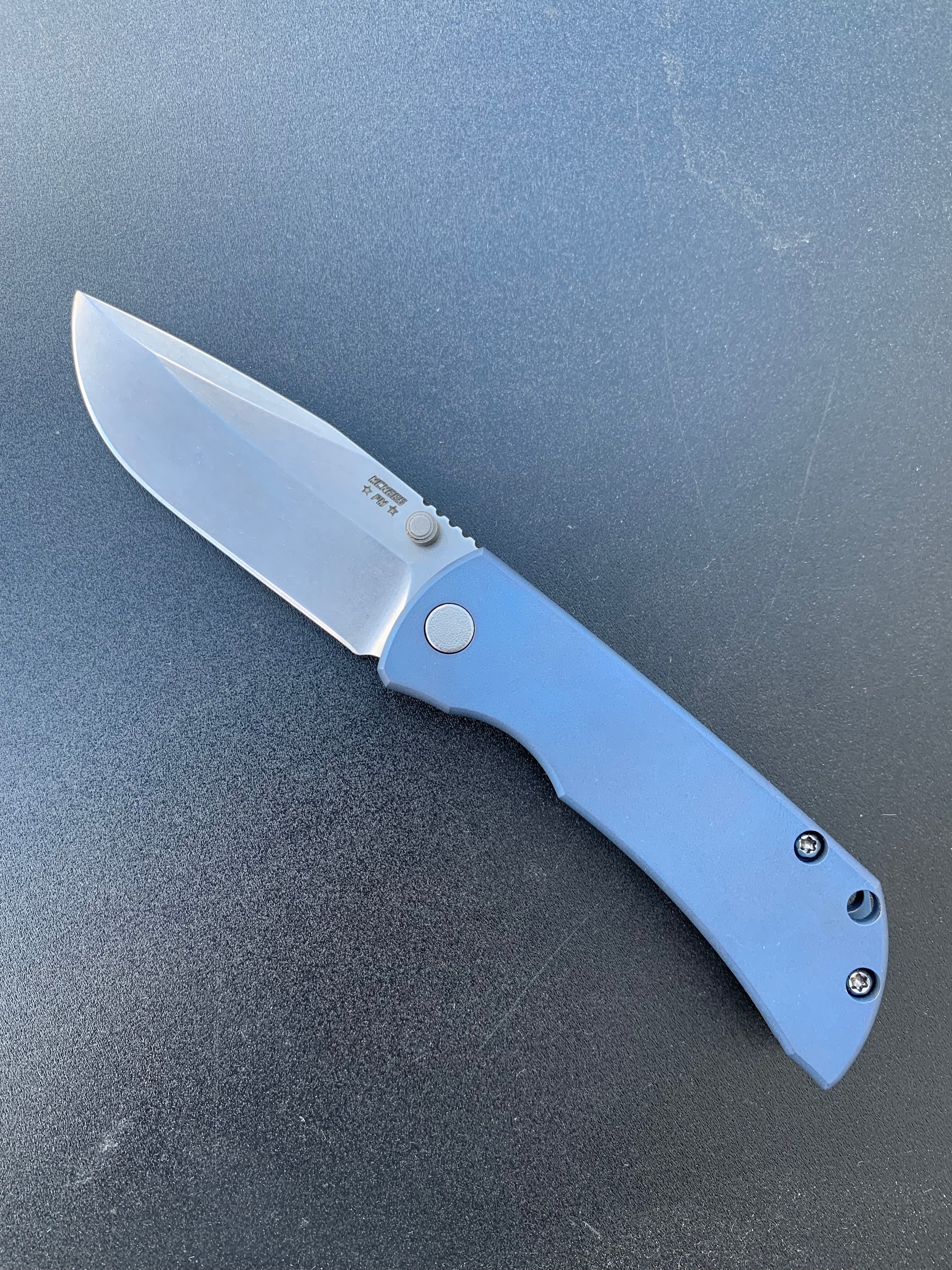 McNees Custom Knives MAC 2 - Satin Stonewashed Blade - Blue Ano Handle