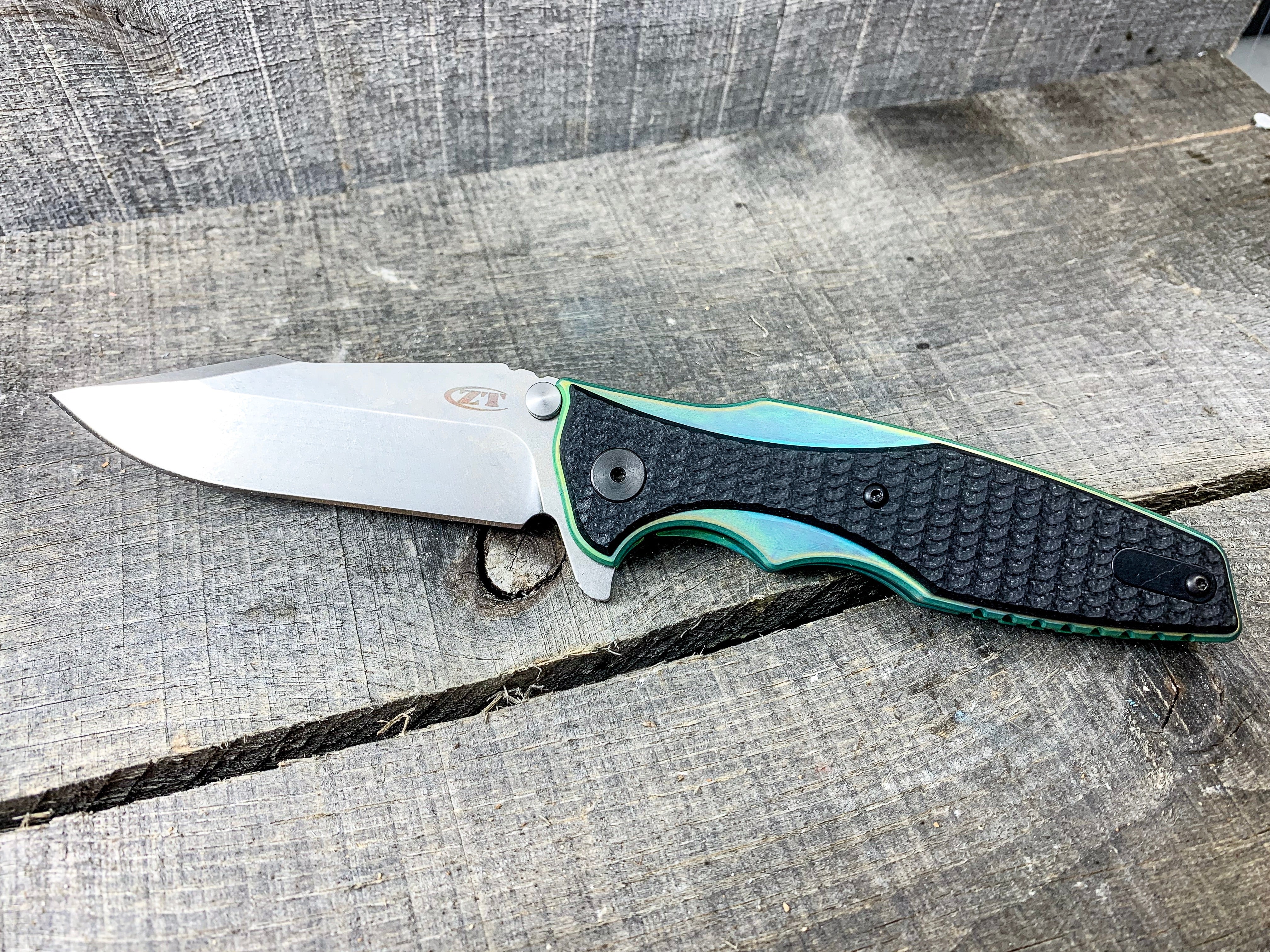 Zero Tolerance 0393SW - St. Nick's Custom Anodization - Green w/ Bronze Highlights