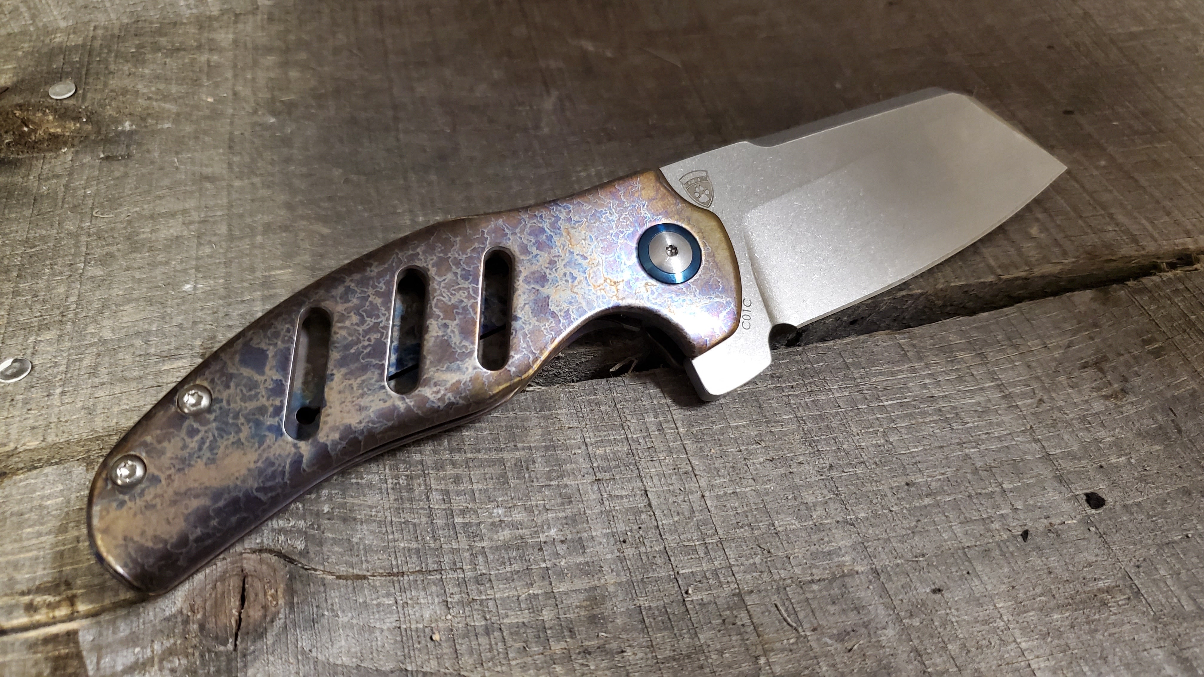 Kizer Sheepdog - Left Handed - St. Nick's Custom Anodization - Lightning Strike Finish
